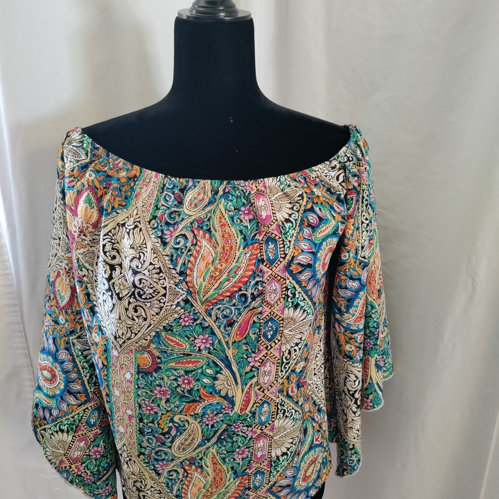 Multicolor Paisley Off-Shoulder Wing Sleeves Women's Top.